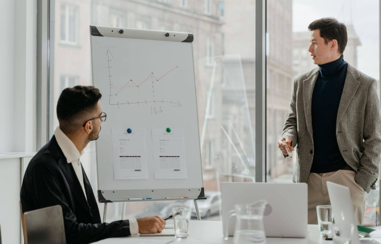 Best lead generation for B2B through LinkedIn and multichannel marketing strategies